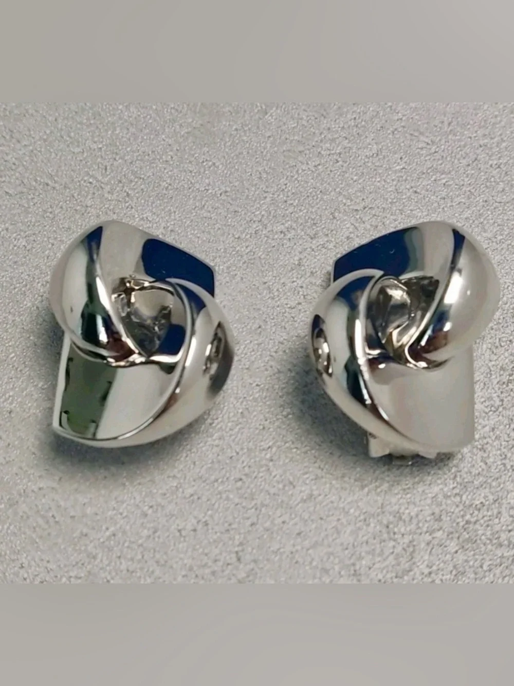 NEW! Christian Dior Vintage Silver Tone Art Deco Knot Retro 80s Clip-On Earrings - Picture 2 of 6